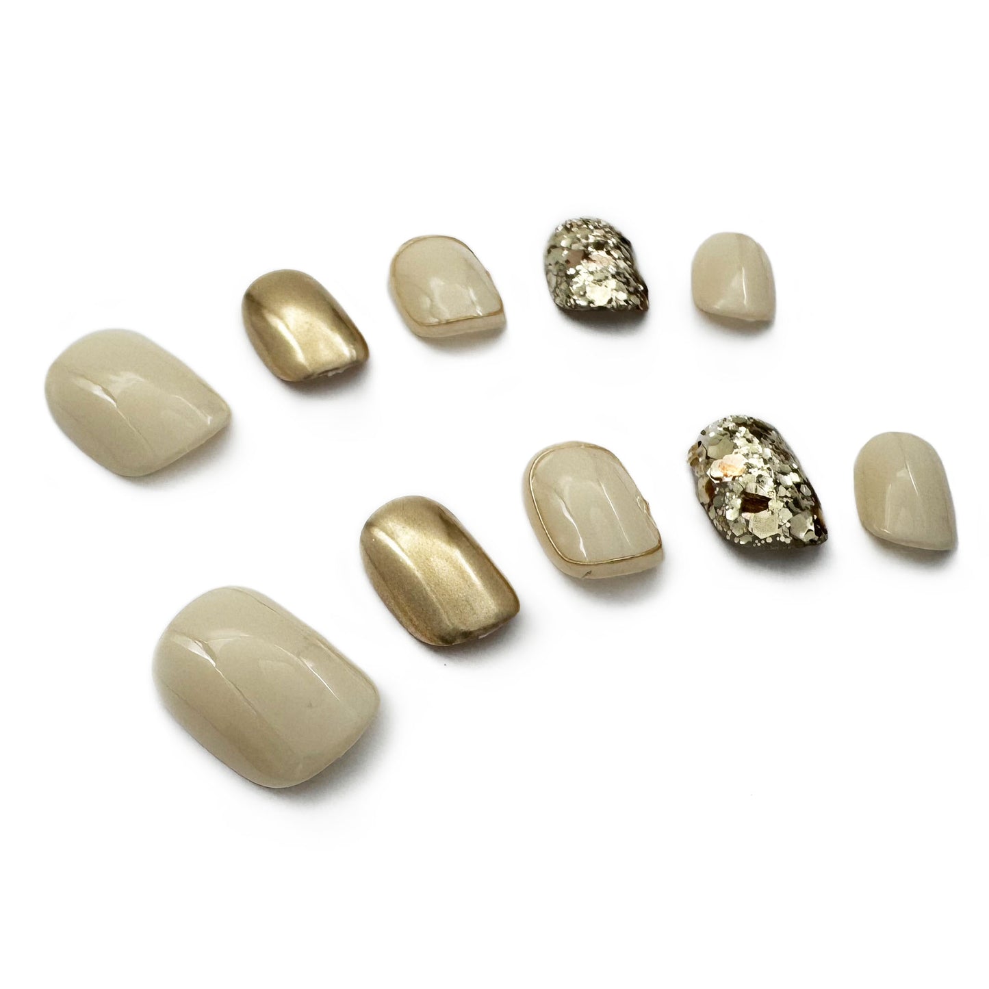 Press-On Nails: Gold Rush