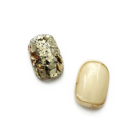 Press-On Nails: Gold Rush