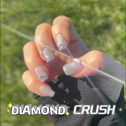 Press-On Nails: Diamond Crush