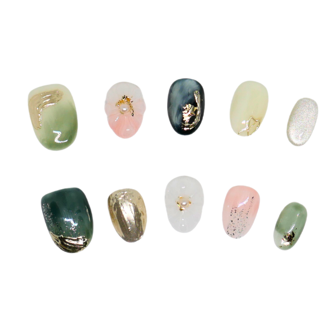 Press-On Nails: Garden Whispers